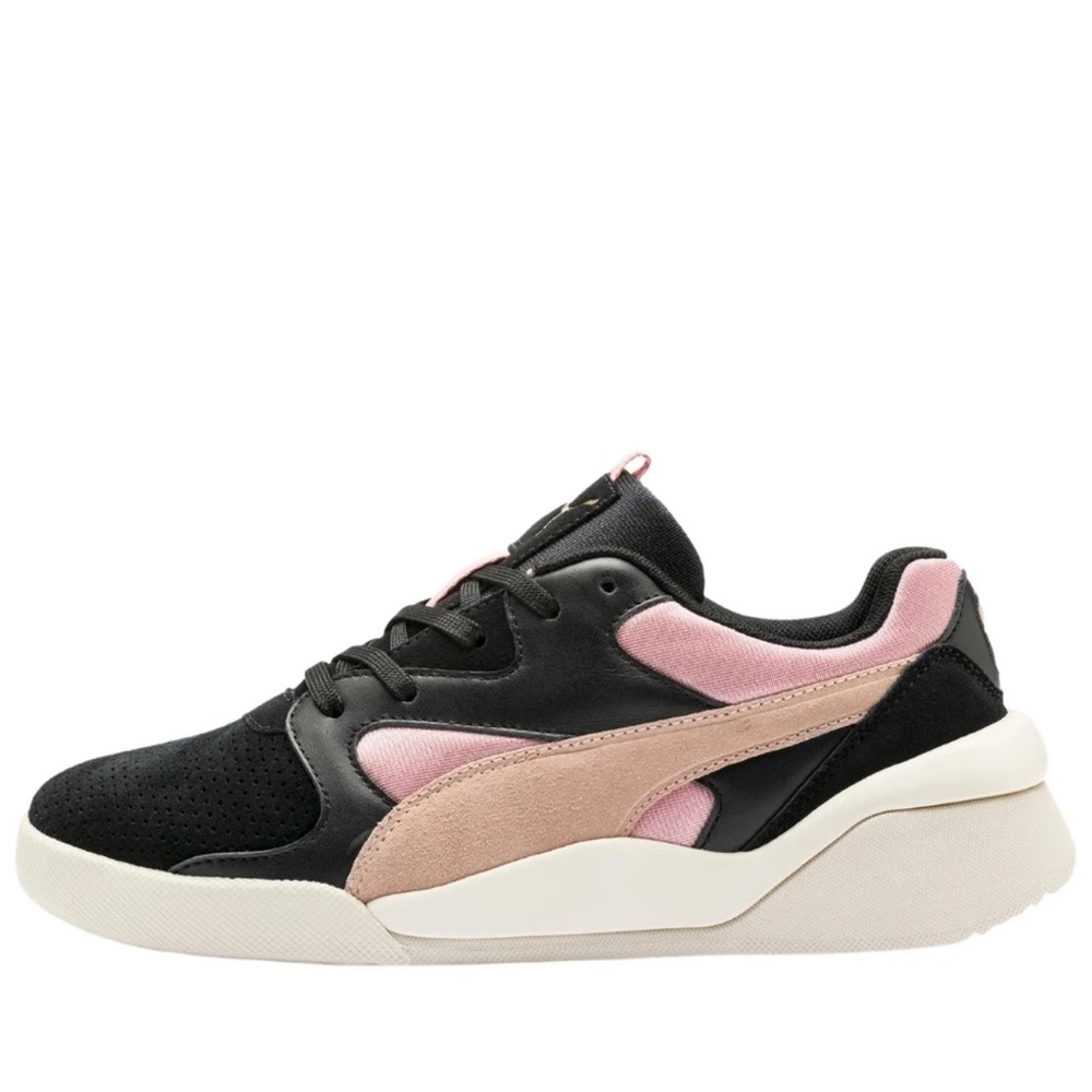 Puma Aeon Heritage Perforated Lace Up Sneakers